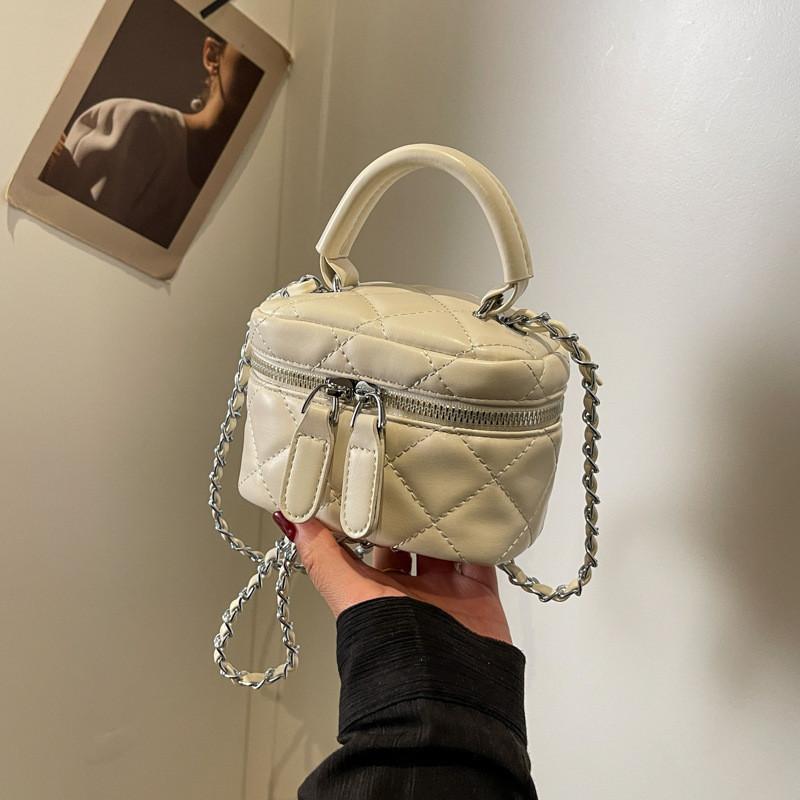 2024 New Arrival High-end Women s Handbag With Stylish Urban Minimalist Design In Bucket Shape White