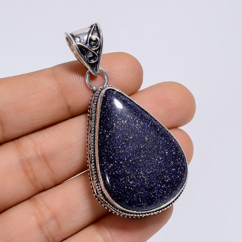 

Unisex ID Pendant with Silver Plate and Custom Engraving Option 6-8