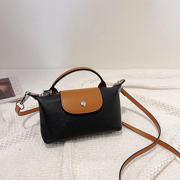 Leather Premium Texture Retro Bag Popular Messenger Bag Fashionable Women'S Bag