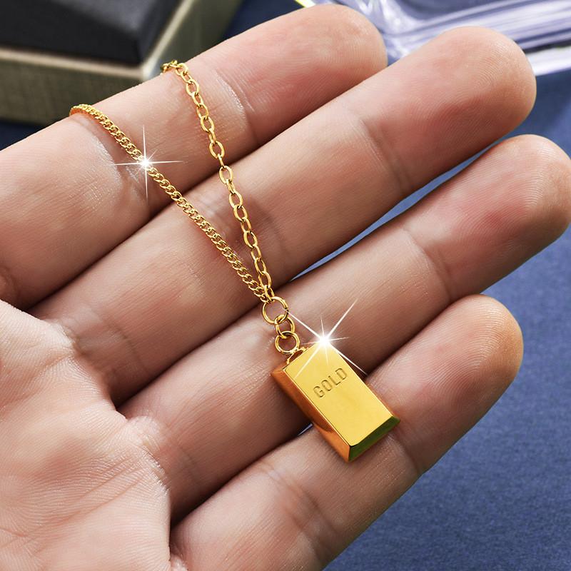 

Stylish Womens Titanium Steel Gold Bar Necklace With Geometric Pendant Design