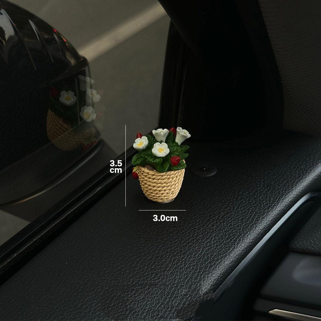 

Tulip Succulent Car Dashboard Ornament Cute Car Interior Decoration Healing Mini Plant for Screen Display Car Accessories суничний