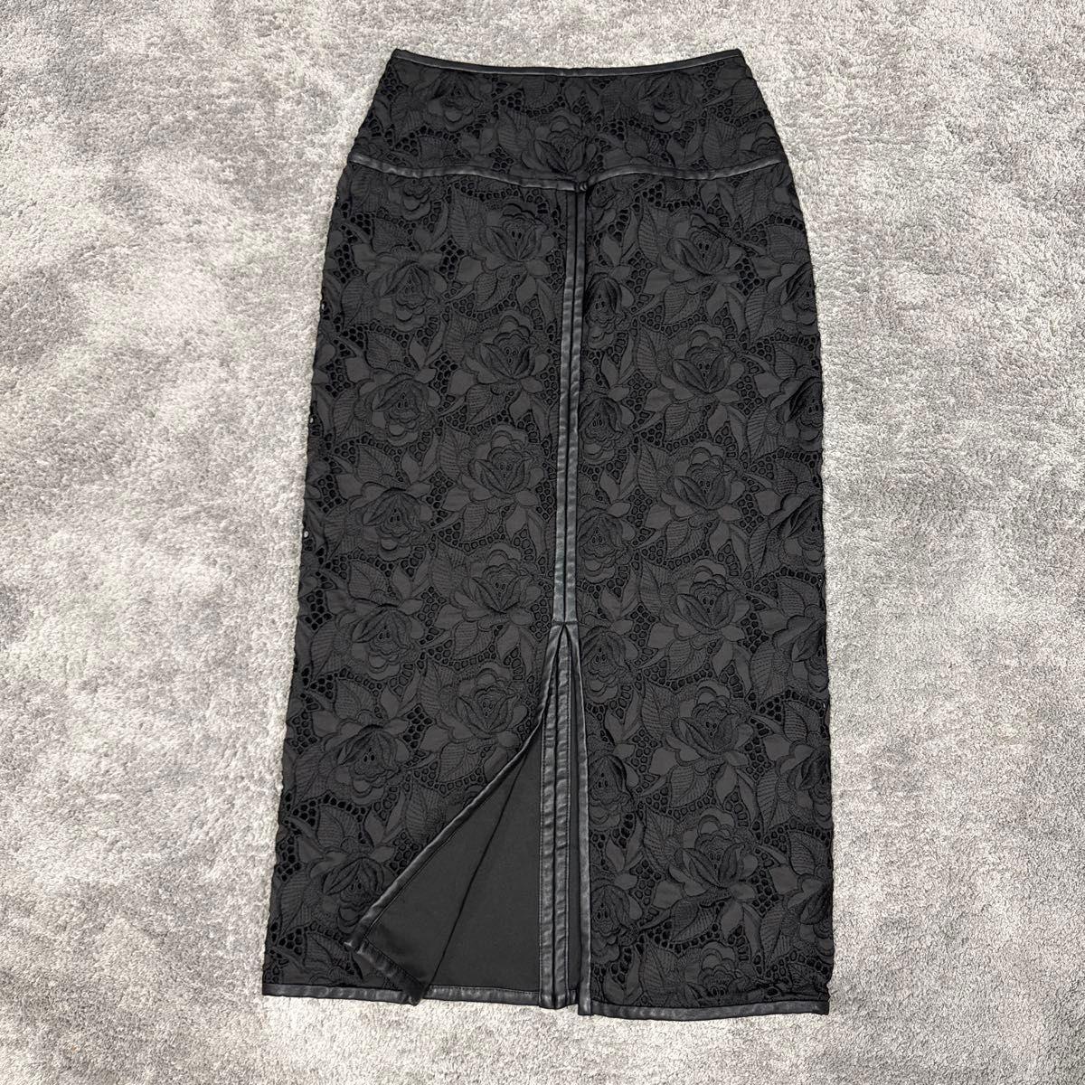 LilyBrown Floral pattern, all lace, leather piping, tight skirt, slit, flower, black