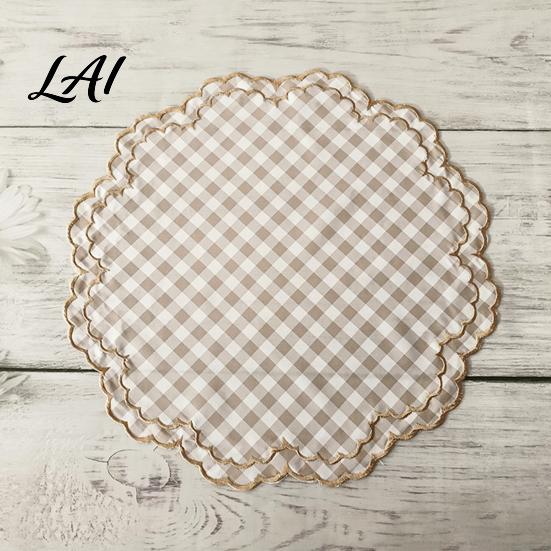 Heat Proof Mats for Dining 2Pcs Round Plaid Fabric Placemats Scalloped Tableware Coasters Resistant Plate Washable Place Table Tea Party
