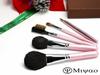 Kumano Brush Makeup Brush Set Gift Award 2015 Hiroshima Kumano Makeup Brush Pink Pearl 5 Piece Set Shaft Present Packaging [Japan Prize] [Middle Type]