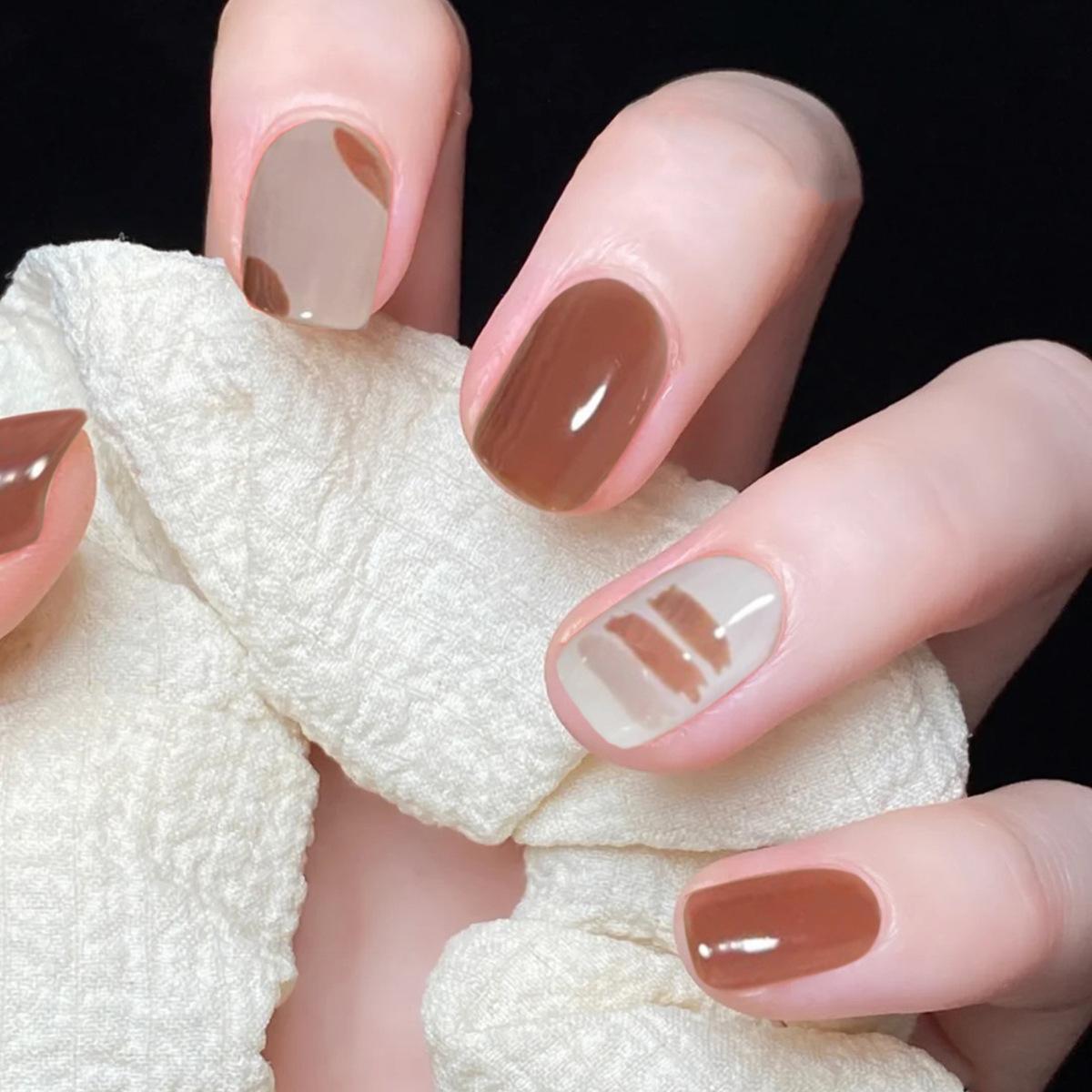 Hazelnut graffiti fake nail nail patch nail patch wearing nail art finished product removable nail piece factory sales
