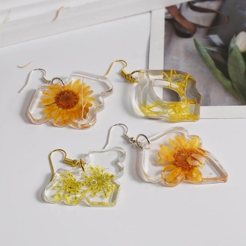 Versatile Epoxy Resin Mold for Necklace Key Chain Pendants Trendy Round and Geometric Shaped Accessories Making Moulds