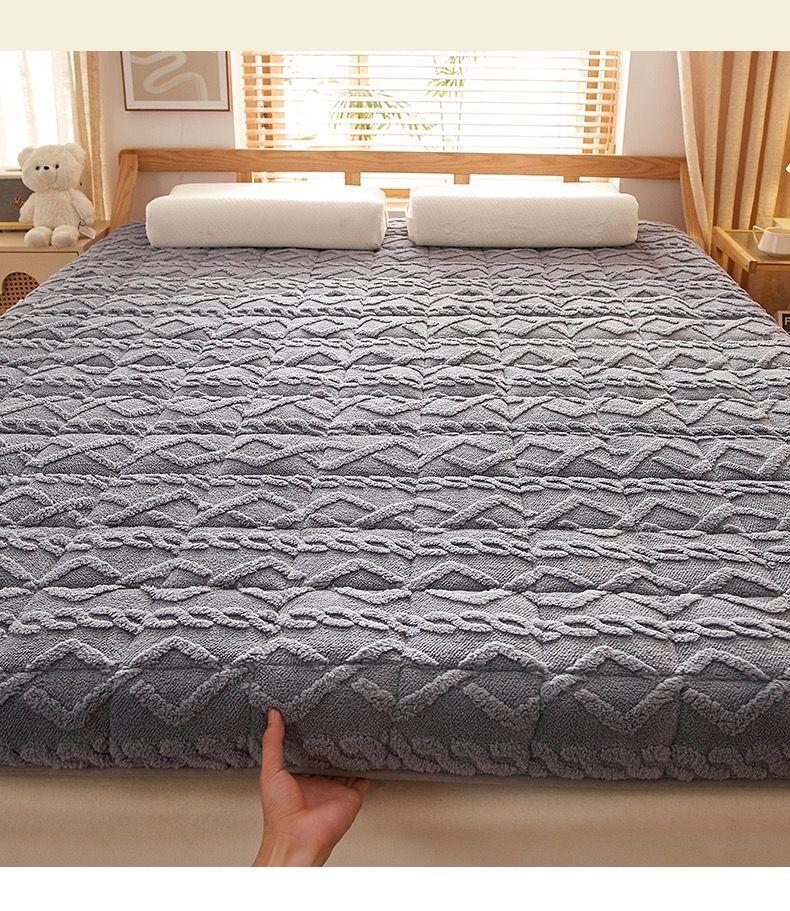 Lambswool mattress, home soft mattress, bedroom mattress pad, winter thickened warm milk fleece mattress