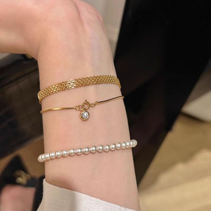 Fashionable and Individualistic Chain High-end Style Women's Light Luxury Jewelry - Exquisite and Versatile Bracelet