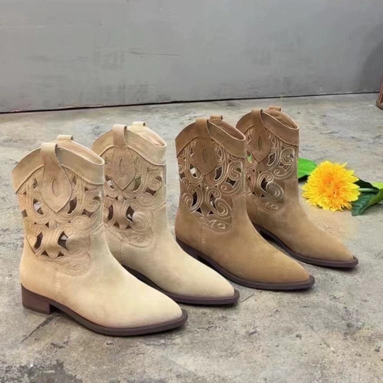 Fashion Luxury New Western Cowboy Boots Embroidered Hollow Women's Thick Heel Knight Boots Ethnic Style Retro Casual Ancient Short Boots