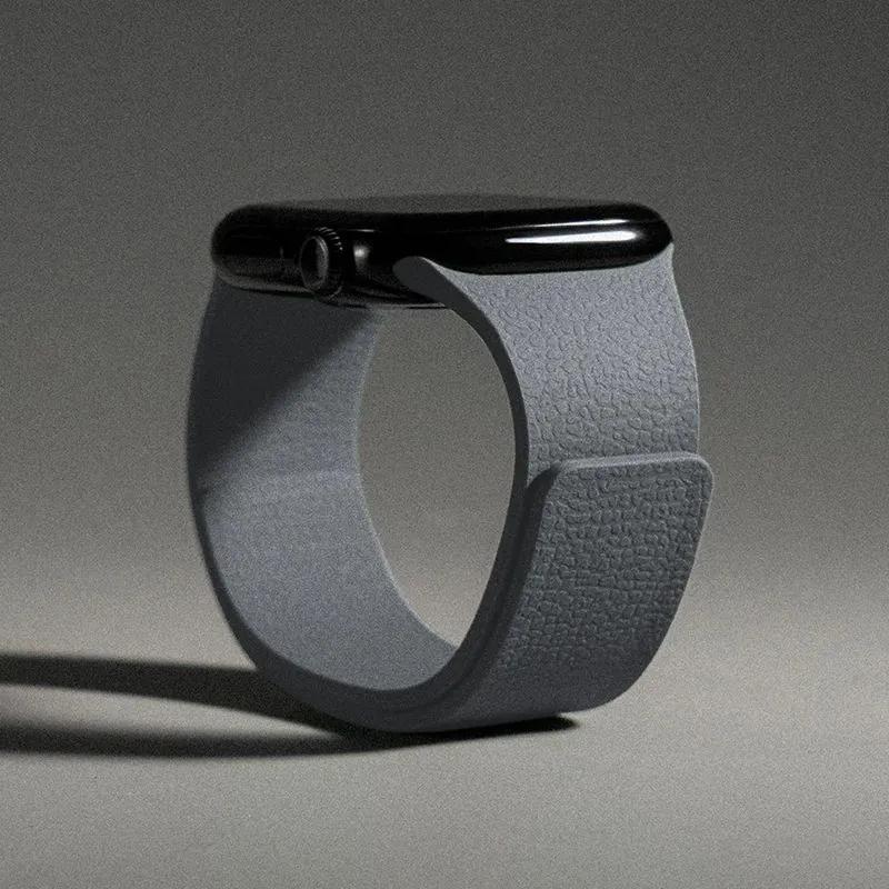 Silicone magnetic strap without buckle, suitable for Apple Watch series 1-9, SE / 10, 38-40-41-42mm