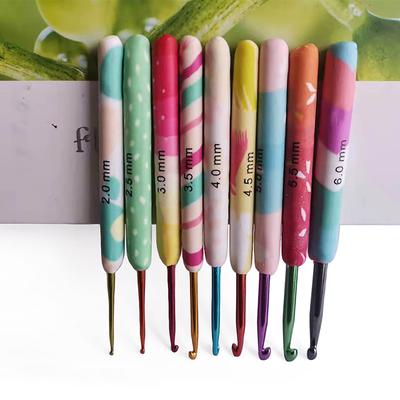 9Pcs Ergonomic Crochet Hook Ergonomic Handle Crochet Hook for Beginner Knitting Sweater Scarves Bag Socks 2.0mm-6mm