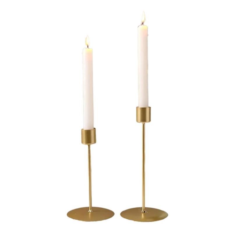 Packung mit 4 eleganten Eisenleuchtern Säulenkerzenhalter Ständer für Wohnzimmer Party Hochzeitsmittelstücke Dekoration