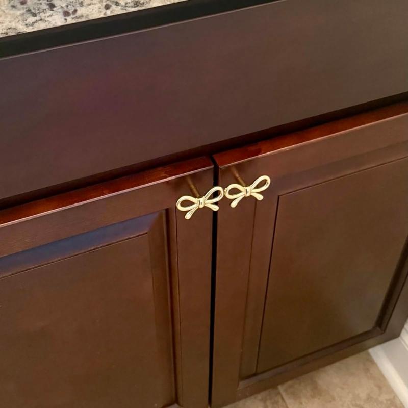 Simple Metal Cabinet Knob Drawer Pulls Bowknot Shape Furniture Decorative Handle for Kitchen Cupboard Wardrobe