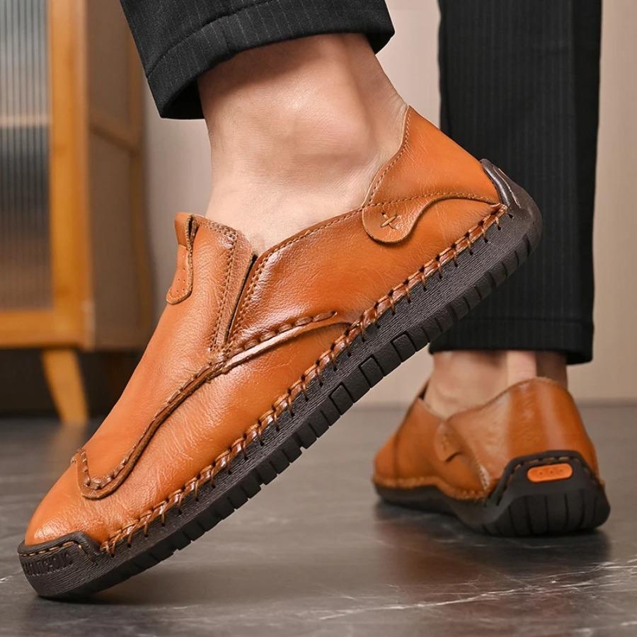 2025 Hot Sale Comfortable Men's Casual Shoes Outdoo Men Driving Shoes Handmade Leather Flat Men's Shoes Breathable Men Loafers