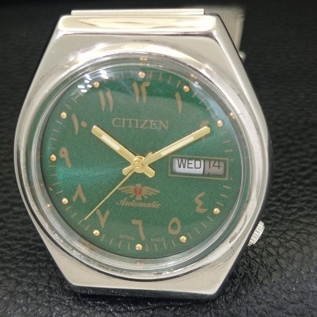JAPAN VINTAGE CITIZEN AUTOMATIC 8200 MENS ARABIC GREEN DIAL WATCH a702763-1 R210-a702763