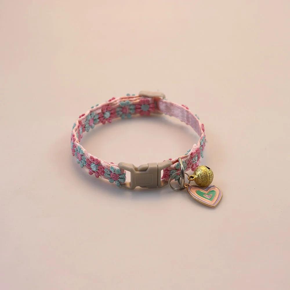 

1Piece Adjustable Cat Collar With Pendant Lace Pet Collar Suitable For Small Cats and Dogs Cat Collar Personalized Accessories