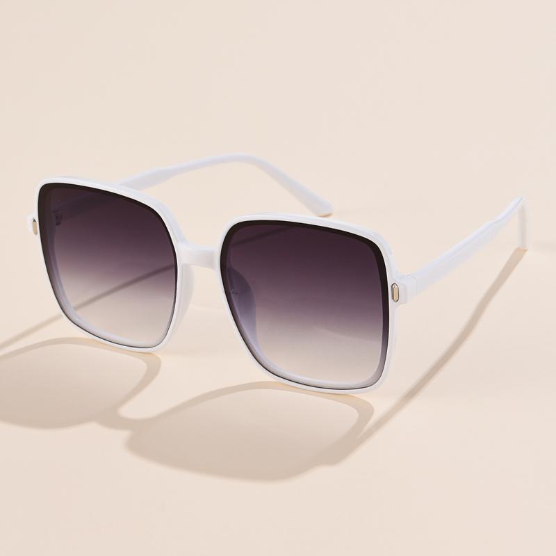 UV Protection Lightweight Comfortable Durable High Quality Stylish Retro Trendy Square Shaped Female Women Sun Glasses