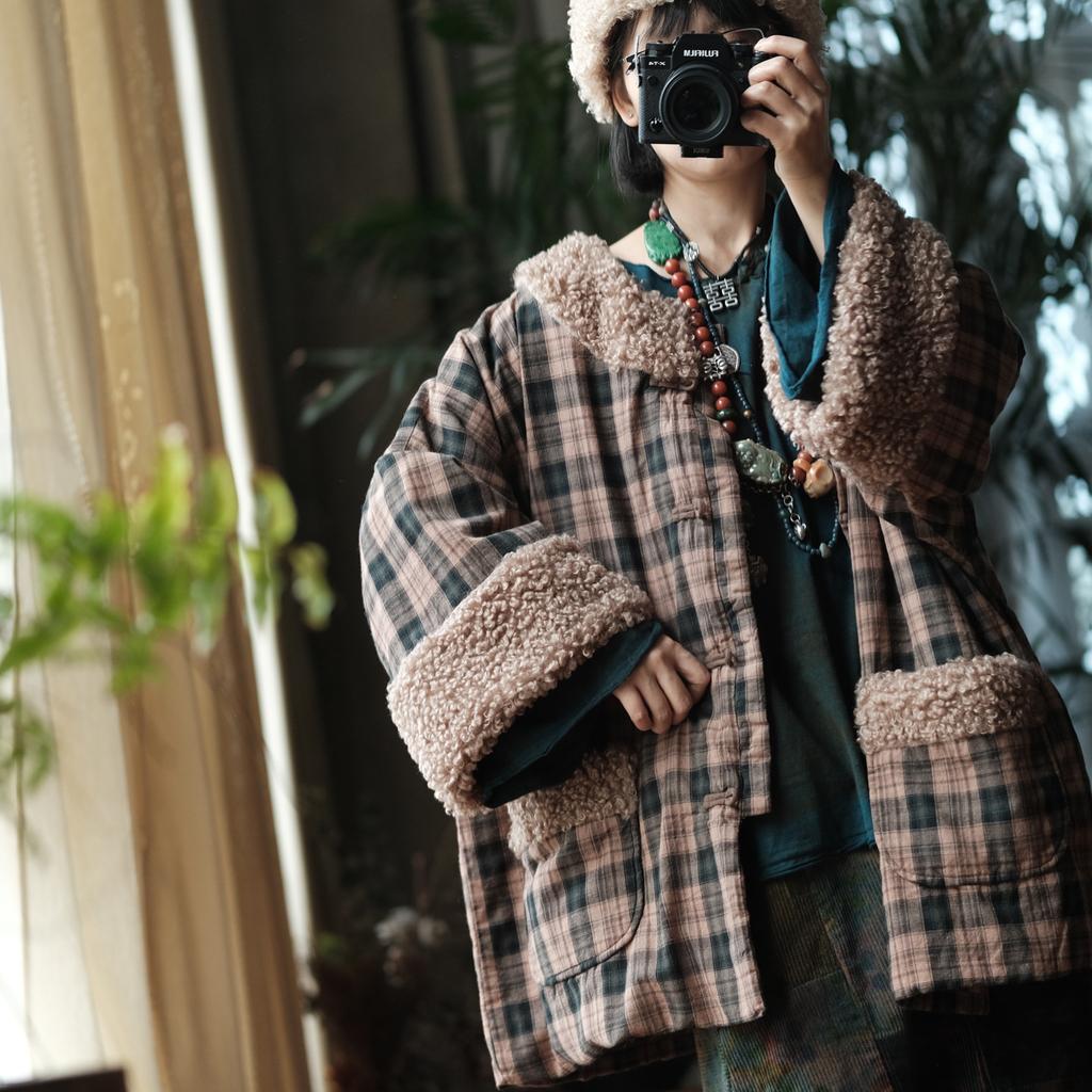 Johnature Women Plaid Khaki Vintage Button Long Sleeve Coats Winter Chinese Style Patchwork Blend Pockets Coats