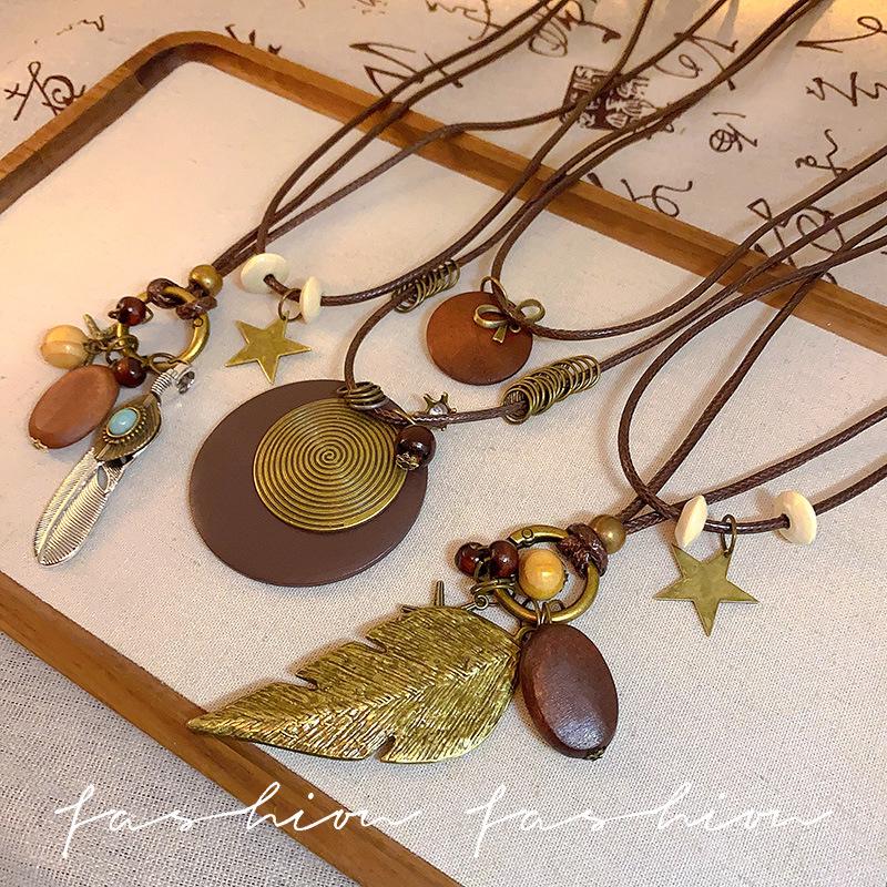 Women's Ethnic Zen Feather Necklace - Bohemian Layered Choker for Autumn/Winter