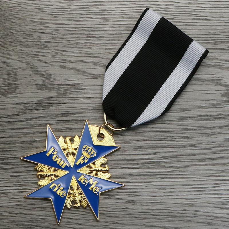 1 шт. Германия Прусский Дубовый Лист Синий Мак Крест Заслуг Мальтийский Крест Медаль За Храбрость Значок Копия синий