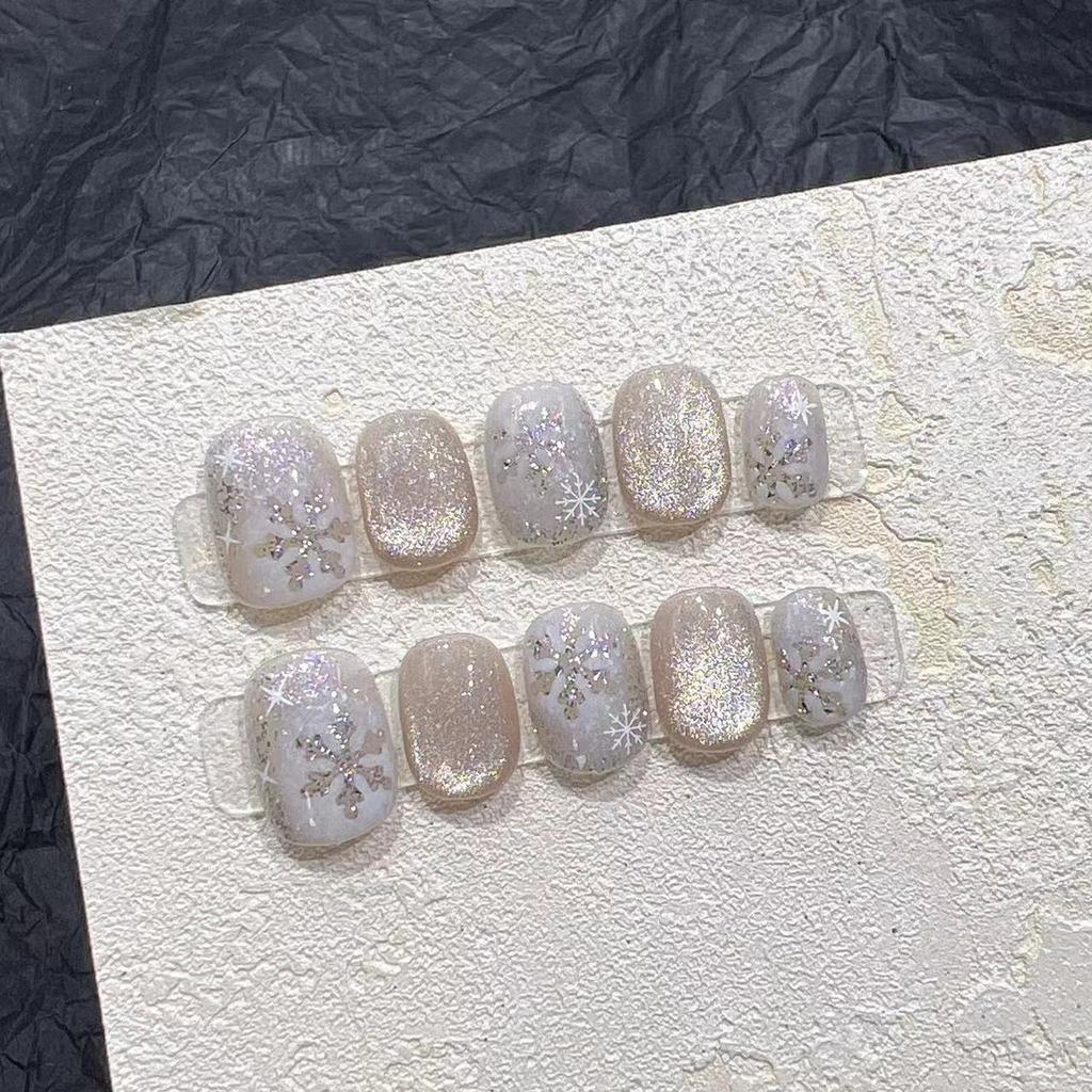 Christmas Style Wearable Nail Handmade Nail Art Finished Fake Nail Patch Cat Eye Color Thin Flashing Snowflakes