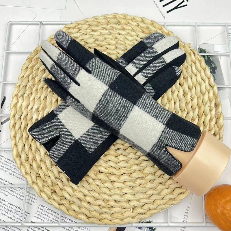 Average Wool