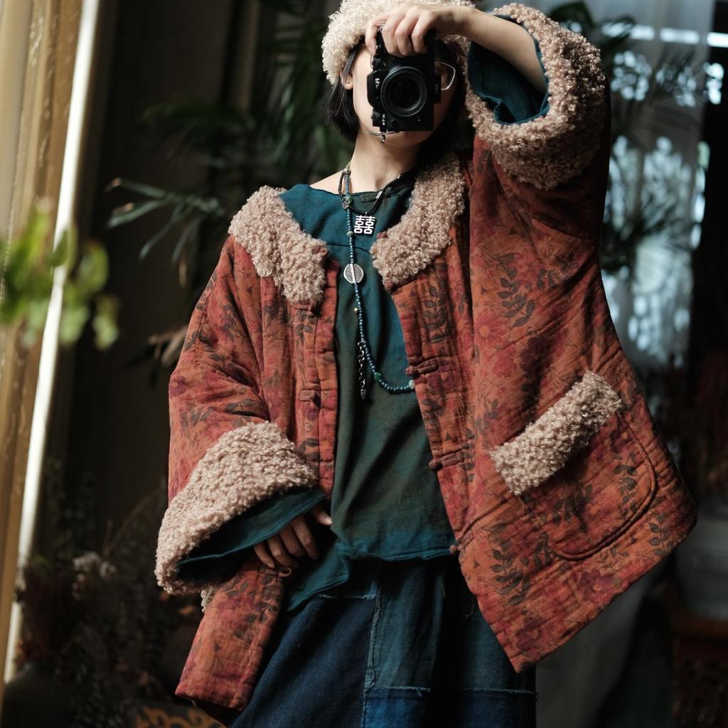 Johnature Women Plaid Khaki Vintage Button Long Sleeve Coats Winter Chinese Style Patchwork Blend Pockets Coats