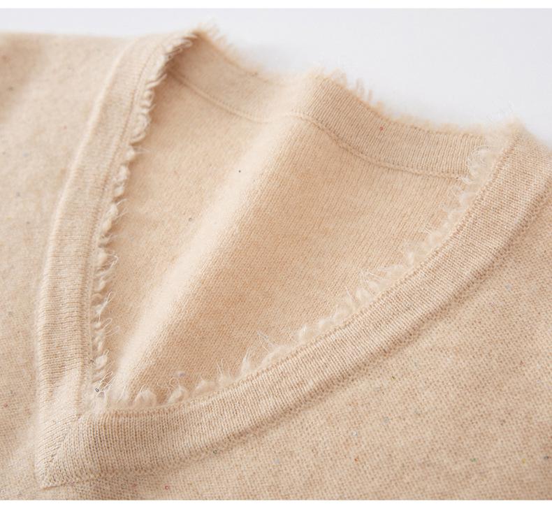 Women's V-Neck Sequin Cashmere Sweater - 2026 Autumn/Winter Collection: Elegant, Loose, Warm, Slimming Base Layer.