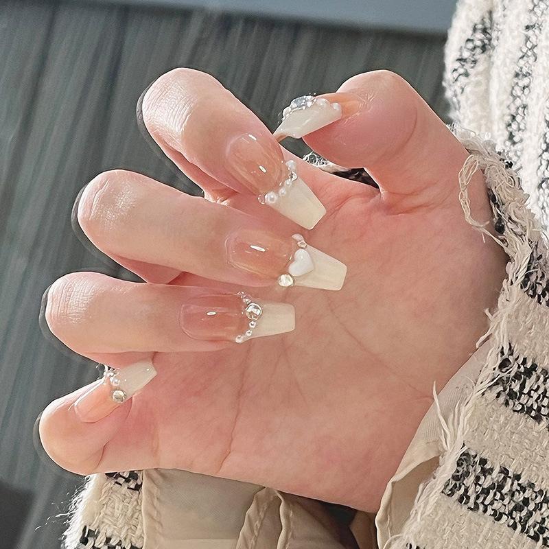 Simple French Gradient Detachable Press-On Nails: Short, Whitening False Nail Tips.