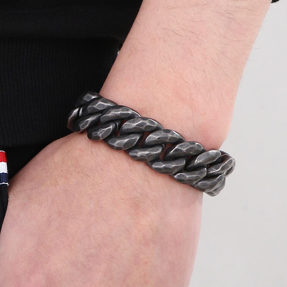 Vintage Schwarzes Cuban Link Kettenarmband für Herren 19 mm Breite Edelstahl Herrenarmband Modeschmuck-Accessoire für Männer