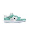 April Skateboards x Dunk Low SB Verde Turbo Zapatillas Unisex Plata Metálica FD2562-400