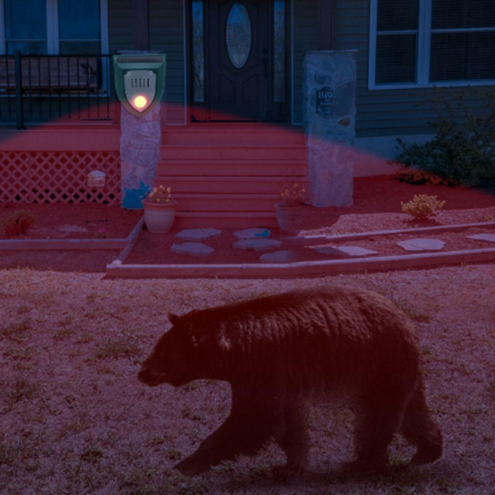 Weatherproof Solar Motion Sensor Alarm Solar Powered Waterproof Animal Repeller Infrared Detection Motion Sensor Drive Device