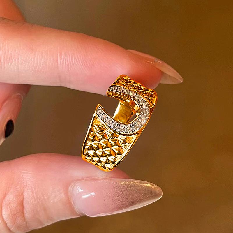 Light luxury and high-end U-shaped chic horseshoe rings for women fashion silver Willow Ding ring Couple banquet