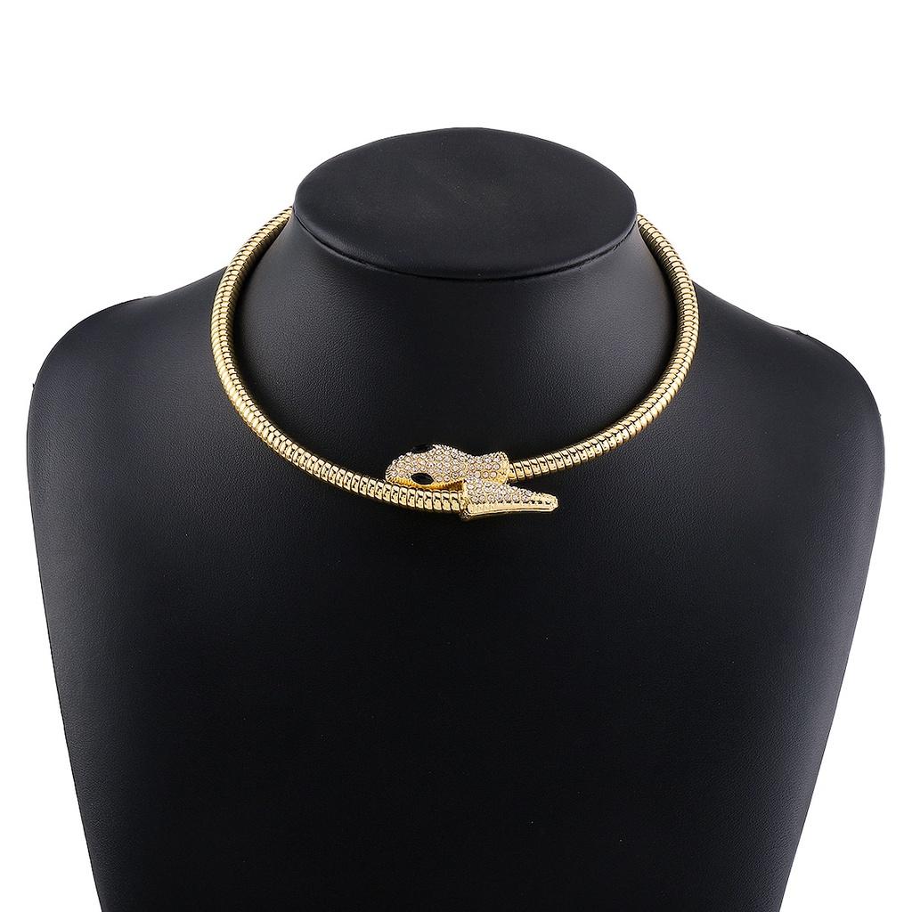 Trendy Geometric Shape Snake Necklace Alloy And Glass Diamond Neck Chain