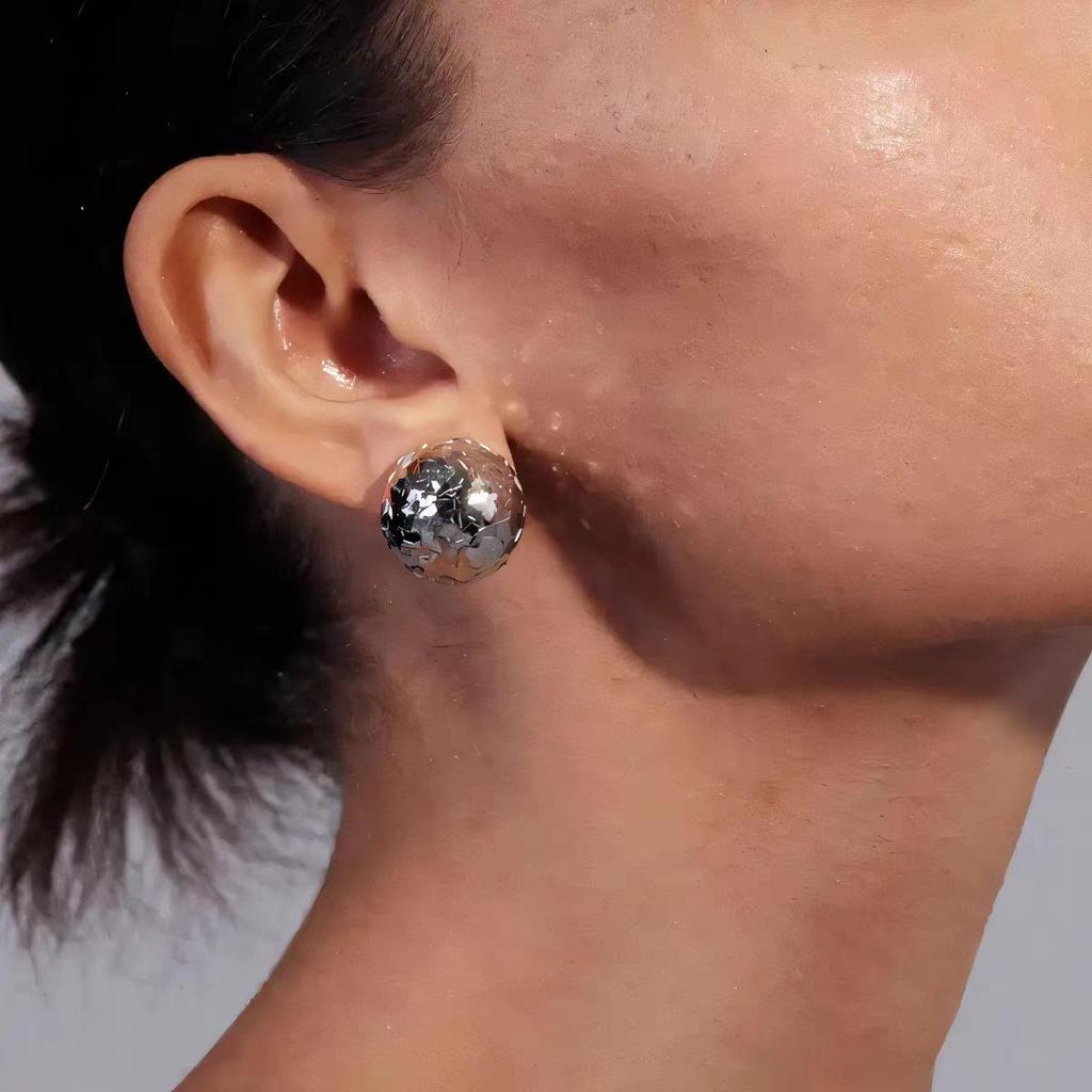 Retro Crushed Ice Sphere Stud Earrings - Unique, Versatile, Light Luxury Design for Women