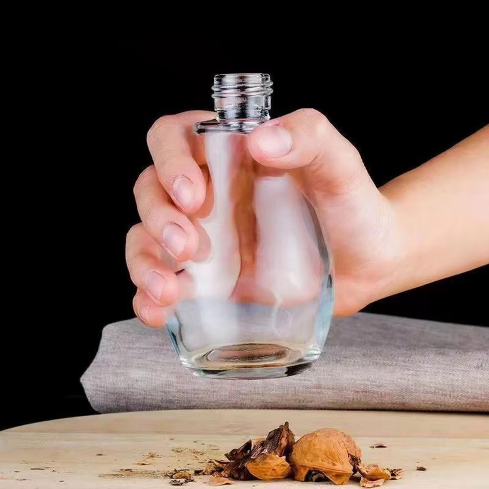 200ML Oil Sprayer for Cooking with Funnel Oil Spray Bottle Stainless Steel Oil Dispenser Glass Bottle for Cooking