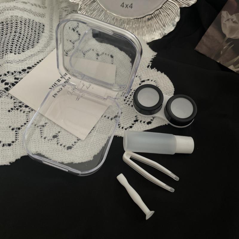 Laser Butterfly Pattern Square Lens Container Women Eye Contacts Lens Case Color Contact Lenses Storage Box Portable Travel Set