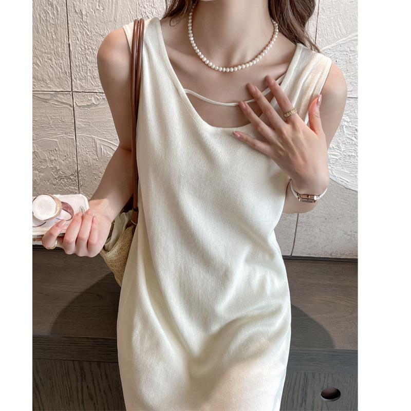 Gestrickte gestreifte ärmellose Weste mit Rundhalsausschnitt, Neckholder-Rock, Damen-Haute-Couture-Stil, langer Rock, Wickel-Gesäß