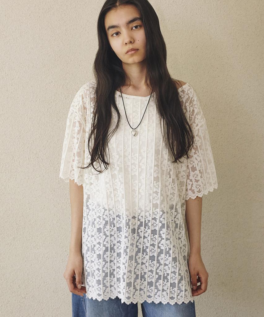 BETWEEN A AND B Floral Lace Sheer Blouse [Cream]