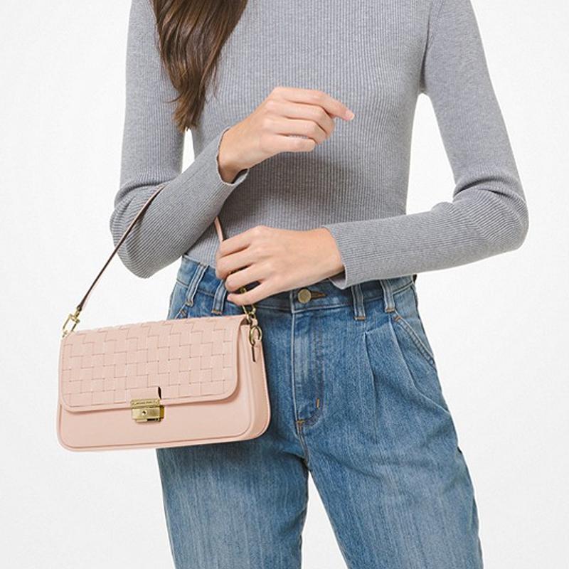MICHAEL KORS Bradshaw chain woven solid color LOGO flap leather armpit bag shoulder bag crossbody bag handbag small women's pink