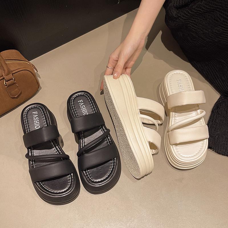 Pantoufles pour femmes vêtements d'extérieur 2025 été nouvelles sandales mode plateforme compensée chaussures de plage étudiantes pantoufles cool