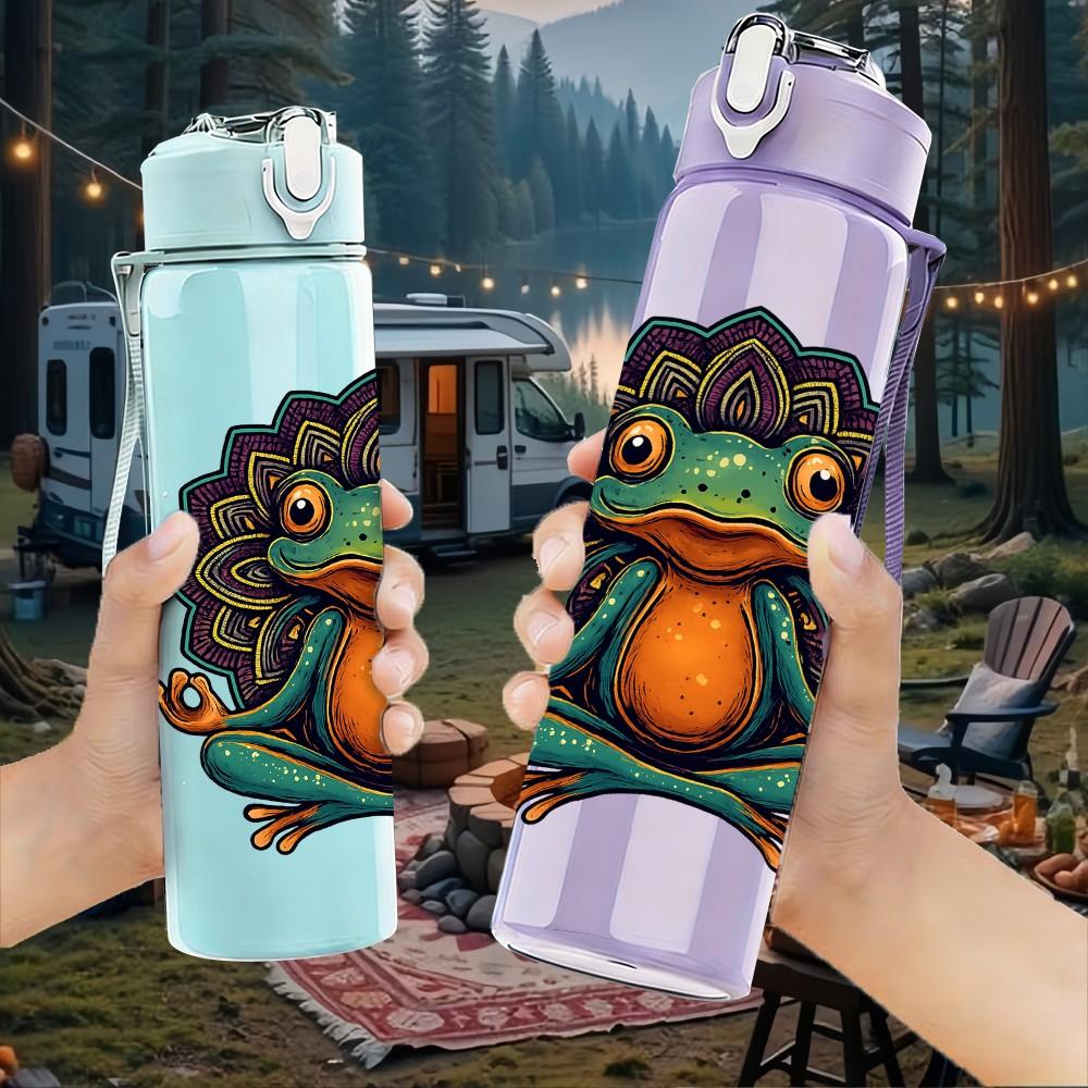 1 Stück Frosch auf Lotos-Kunstdruck 750ml Farbige Kunststoff-Sportwasserflasche Auslaufsicherer Klappdeckel mit Strohhalm Geeignet für Sport, Büro, Zuhause
