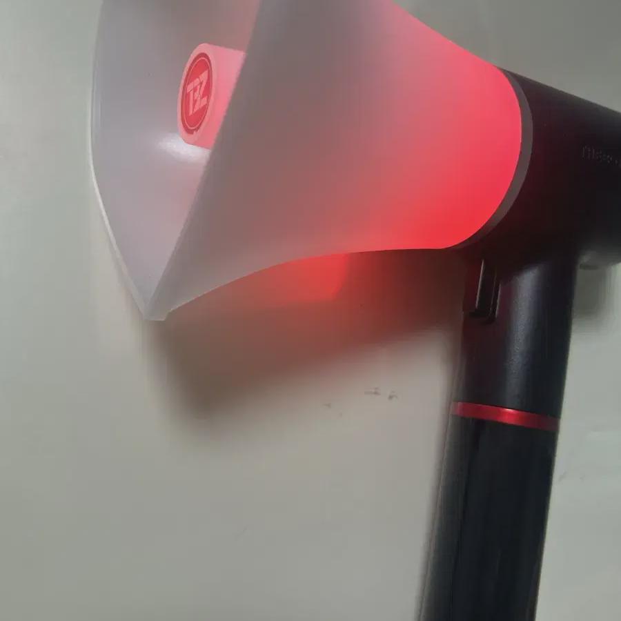 Theboyz Cheering Lightstick Derby Bong 