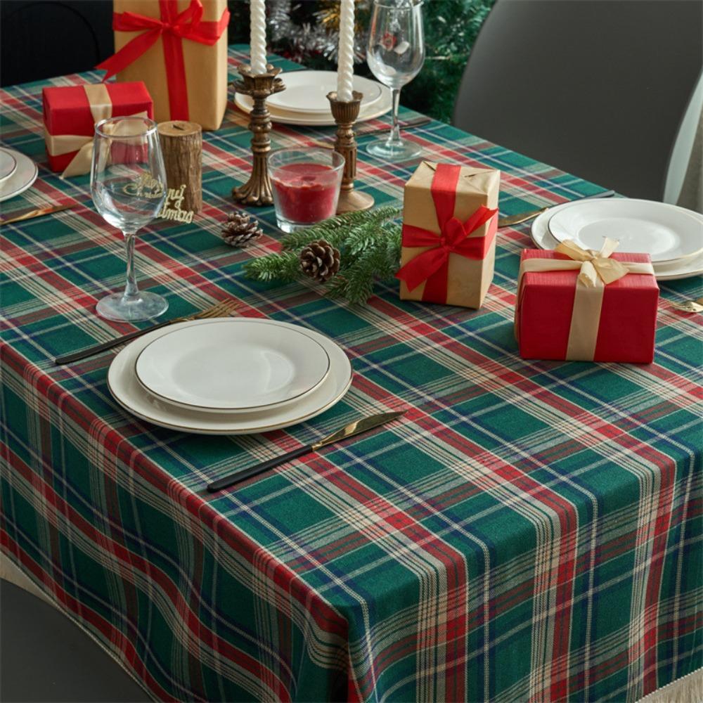Vintage Red Green Checkered Tablecloth Christmas Plaid Square Table Cover with Fringe for Party Dining Decor