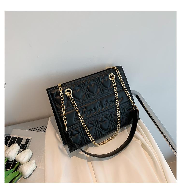 

Жіноча проста сумка великої місткості, весняно-літня сумка-месенджер 2024 року, нова сумка-месенджер через ланцюг у іноземному стилі чорний