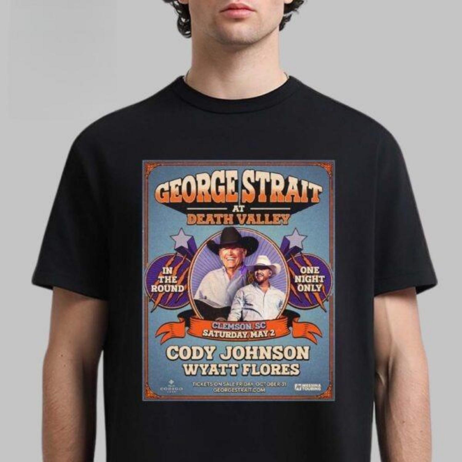 

Новая футболка George Strait На сцене стадиона Death Valley 2026 В Клемсоне, Южная Каролина, 2 мая 2026 года В кругу Только одна ночь S чёрный