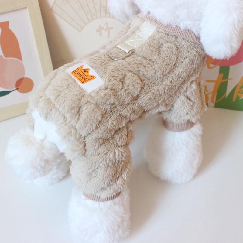 Dog clothes, autumn and winter clothes, new pet clothing can be towed, thickened bear four-legged velvet clothes, pet supplies
