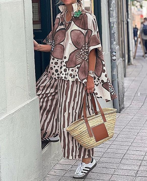 Floral Print Short Sleeve Top and Striped Wide Leg Pants 2-Piece Set