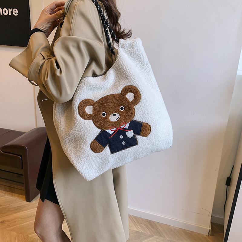 Fashion large-capacity shoulder bag female cartoon casual plush bag girl student temperament bag