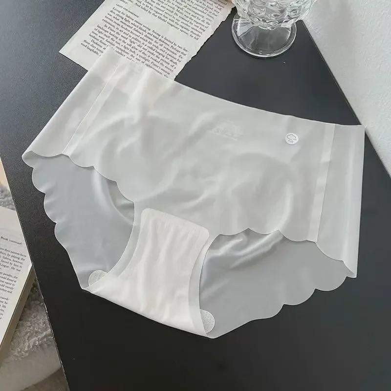 Schnelltrocknende Seamless-Unterwäsche für Damen aus Eis-Seide: Ultradünn, Nude, 3D Pfirsich-Hüft-Passform für Sommer-Fitness & Yoga